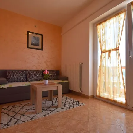 Daire Skrabonja 2 By Interhome